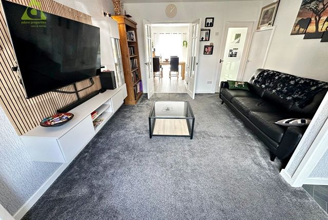 94D, Church Street Westhoughton Greater Manchester, Bolton photo 3