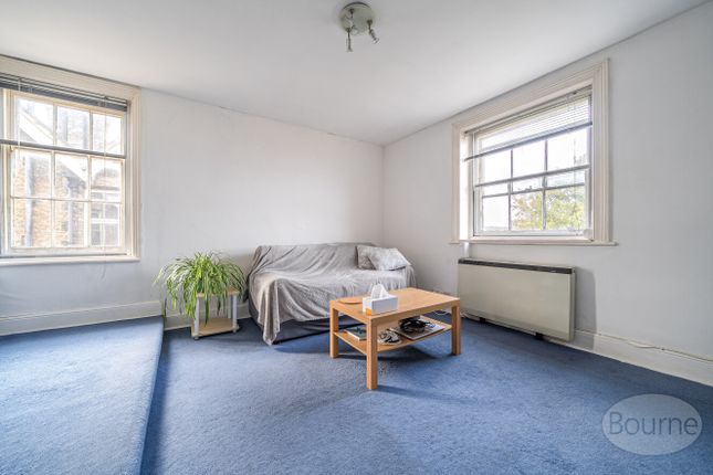 Flat 4, 34, Stoke Road, Guildford photo 2