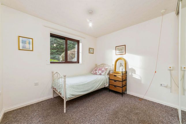 Flat for sale in Armstrong Road, Thorpe St. Andrew, Norwich