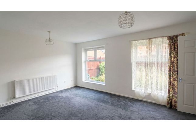 3, Ardeen Walk, Manchester photo 4