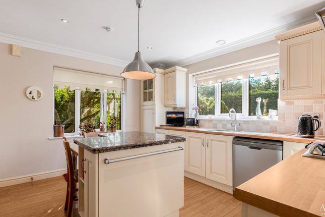 102 Wolverhampton Road, Cannock, Staffordshire photo 3
