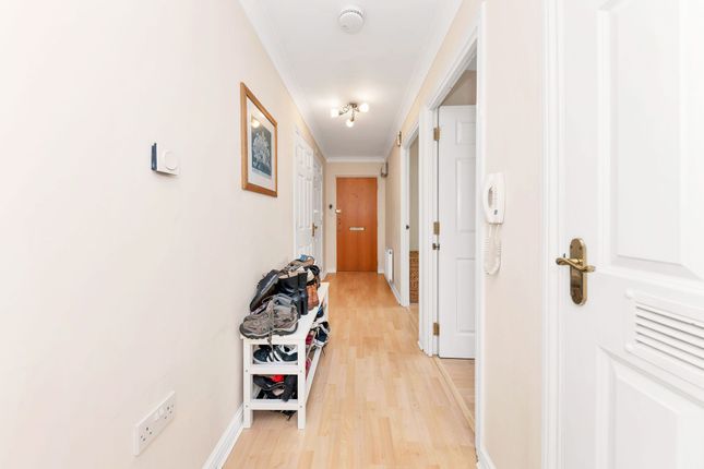 Flat for sale in Pippin Grove, Royston