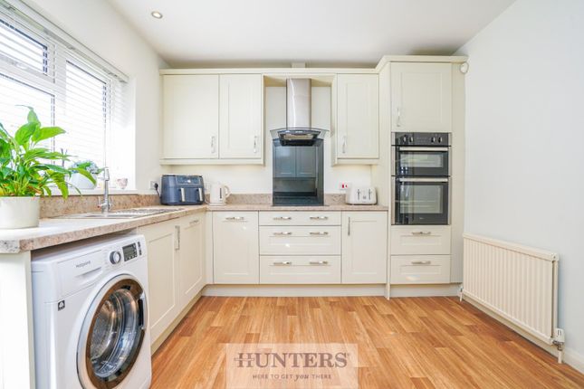 11, Appletree Drive, Selby photo 2
