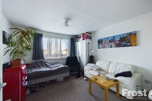 Studio for sale in Staines Road West, Ashford, Surrey