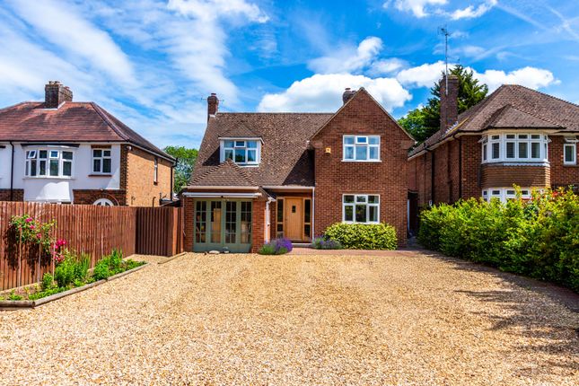 24, Windmill Banks, Higham Ferrers photo 3