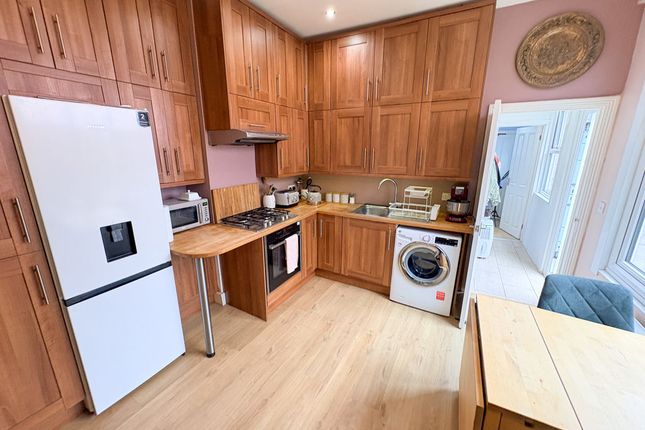 6, Finchley Road, Westcliff-On-Sea photo 4