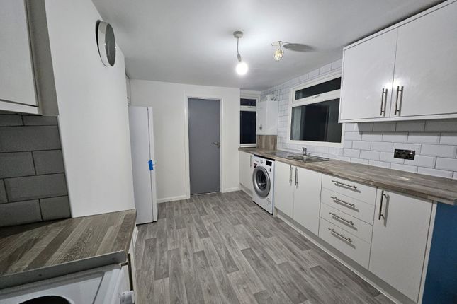 Thumbnail Flat to rent in Gurney Road, London