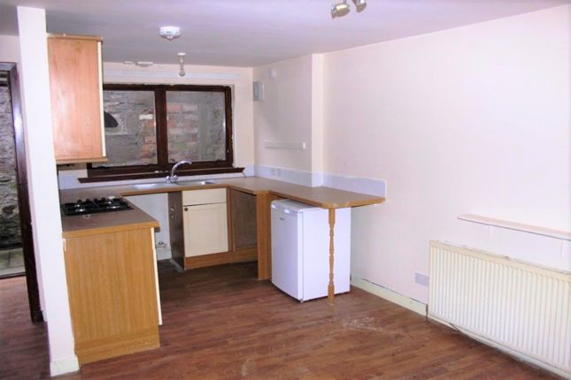 1-bed flat on Brechin, £400/mo