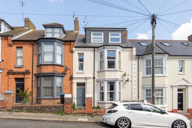 Flat for sale in Albert Road, Ramsgate