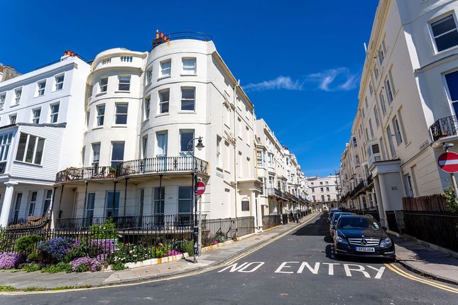 Flat for sale in Bloomsbury Place, Brighton