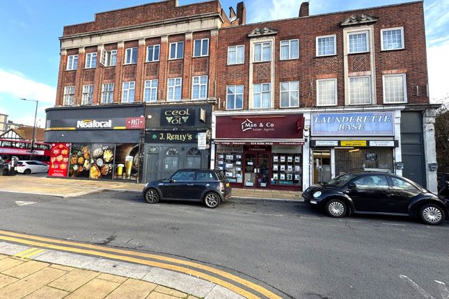 2-bed flat on Flat 3-571, Kingsbury Road, London, £290,950