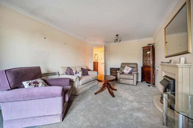 Flat for sale in Cherwell Court, Oxford