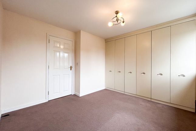 Terraced house for sale in Olive Drive, Scunthorpe