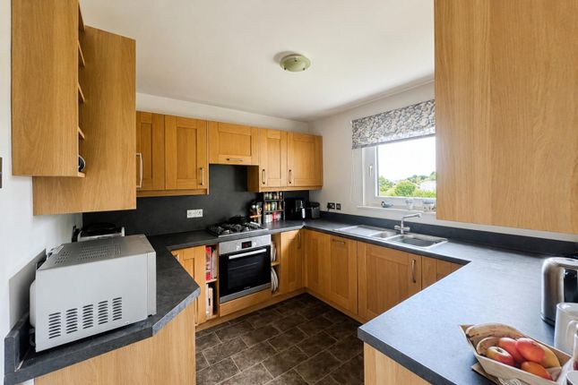 28, Five Acres, Dursley photo 4