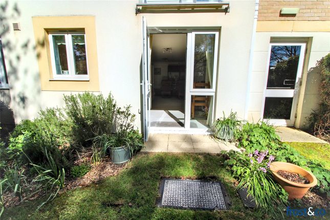 6 Churchill Lodge, 234, Sandbanks Road, Poole photo 4