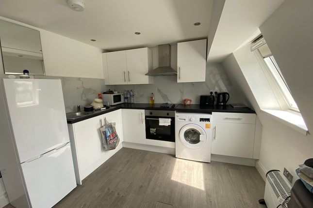 Thumbnail Flat to rent in St. Johns Road, Isleworth