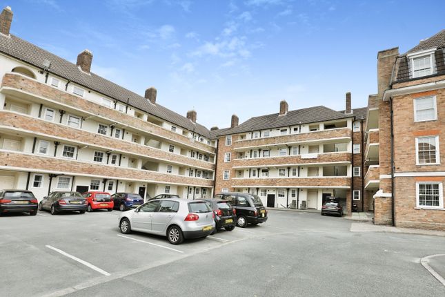 Thumbnail Flat for sale in Wavertree Gardens, Liverpool