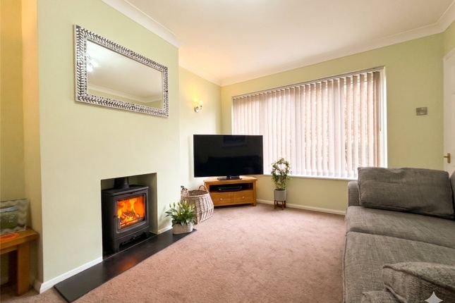 47, Evergreen Road, Camberley photo 2