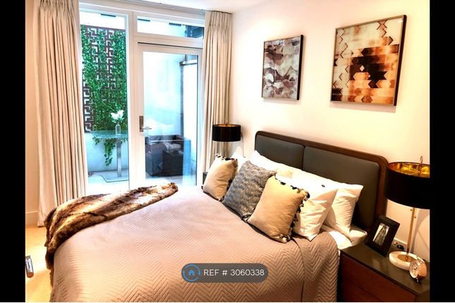 Flat, Rochester Place, London photo 4