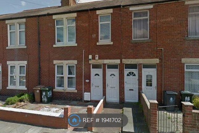 Thumbnail Flat to rent in Nicholson Terrace, Newcastle Upon Tyne