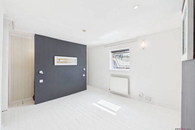 39 Russell Street, Cheltenham photo 5