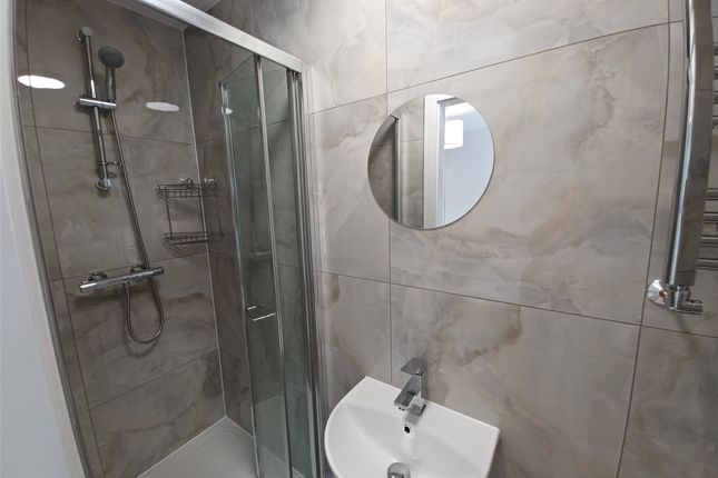 Room 2, 15, Coniston Avenue, Oxford photo 3