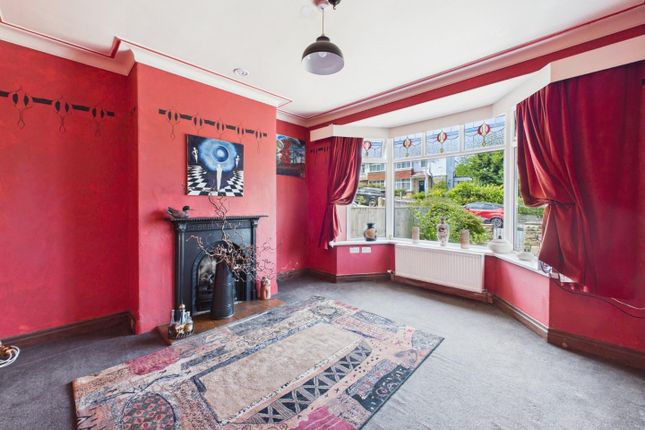5, Ghyll Wood Drive, Bingley photo 3