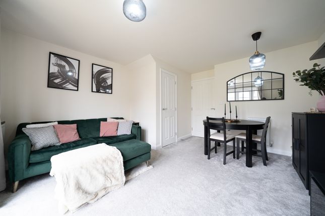 5 Shiel Road, Leicester photo 4