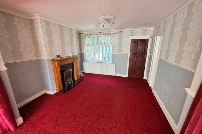 19, Pearson Avenue, Coventry photo 4