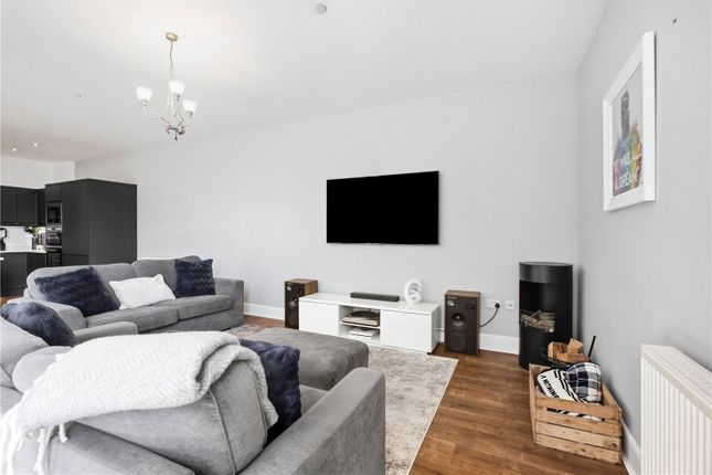 24, Woolcarder's Court, Stirling photo 4