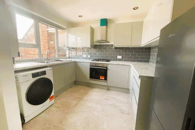 86, Rutland Gate, Belvedere photo 5