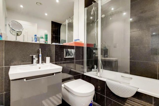 26, Walls Avenue, Chester photo 5