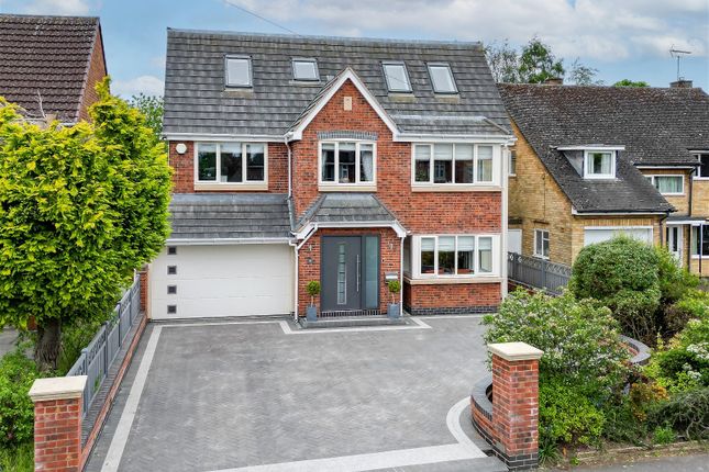 Thumbnail Detached house for sale in Ferndown Road, Solihull