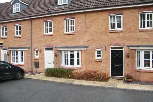 Thumbnail Town house to rent in Sorrell Gardens, Newcastle