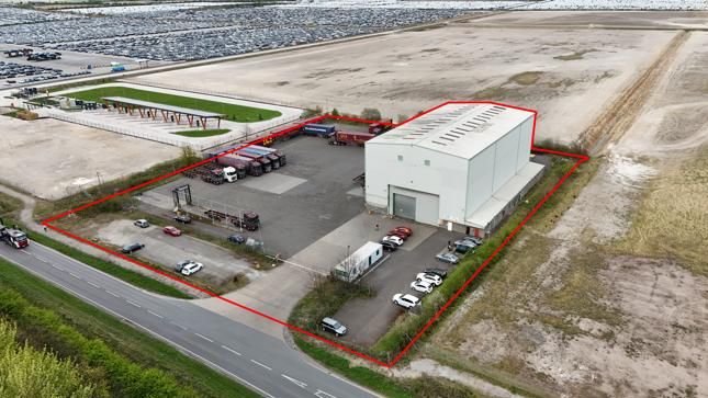 Thumbnail Industrial for sale in Industrial Premises, Rosper Road, South Killingholme, Immingham, North East Lincolnshire