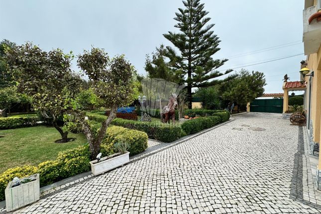 Detached house for sale in Terrugem, 2715 Terrugem, Portugal