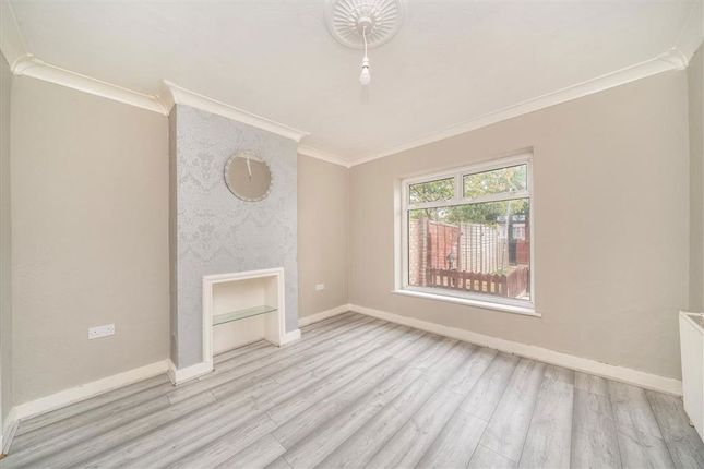22, Teignmouth Road, Welling photo 4