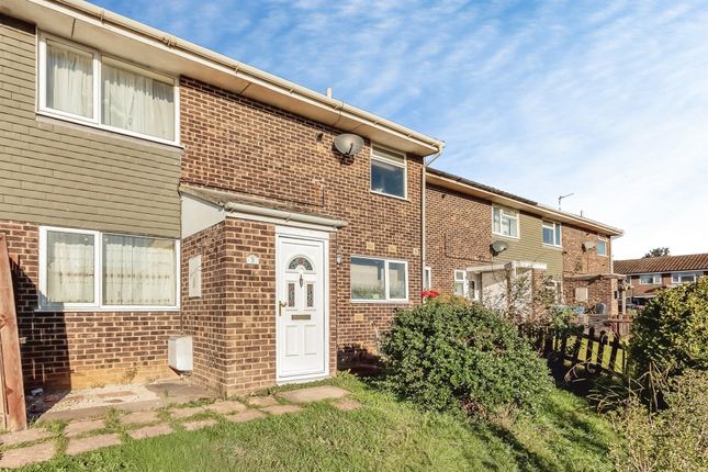 3-bed terraced on Alder Close, Kettering, £184,995
