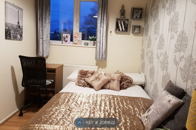 Thumbnail Room to rent in Caravere Close, Cambridge