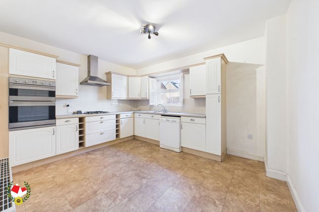47 Windfall Way, Gloucester photo 3