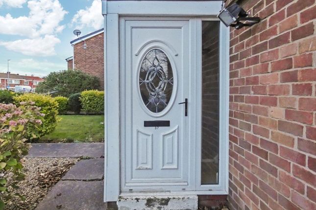 37, College Road, Ashington photo 4