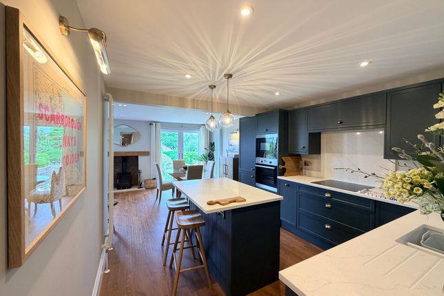 14 Westfield Avenue, Scarborough photo 2
