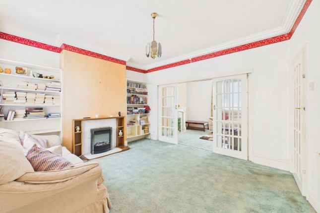 4, Henley Villas, Hull photo 2