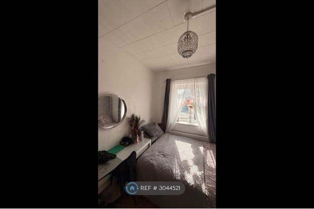 Woolridge Way, Loddiges Road, London photo 4