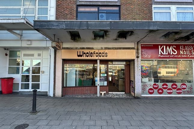 Retail premises to let in 1 Thurlow Street, Bedford, Bedfordshire