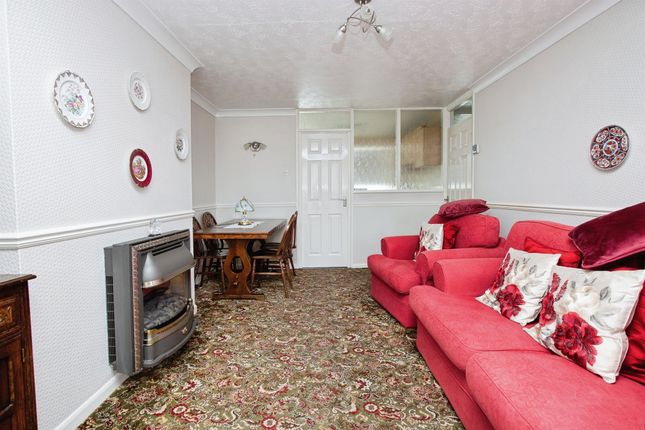 21, Hilltop Road, NOTTINGHAM photo 4