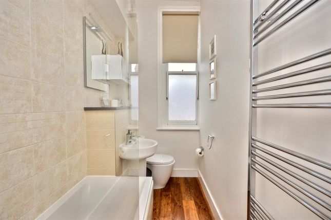 5, Thorne Lodge, 4 Spencer Road, Eastbourne photo 4