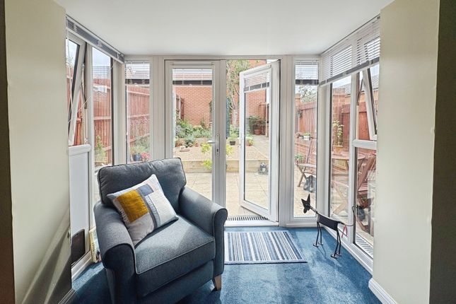 57, Albert Way, Isle of Wight photo 3