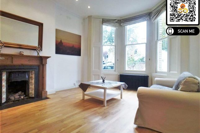 Thumbnail Flat for sale in Gayton Crescent, London