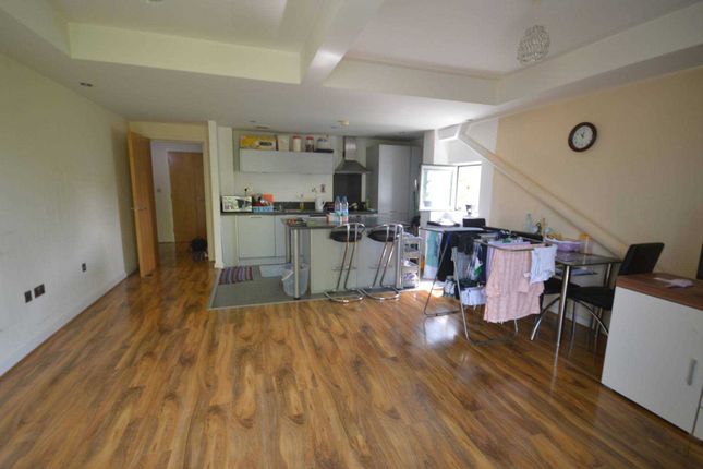 2 Bedroom Flats To Rent In Plaistow Road London E13 Zoopla